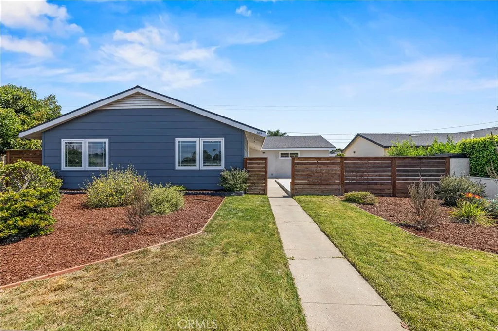 322 South Victoria Avenue, Ventura, California 93003 home-pic-43